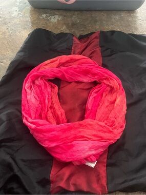 Claire's Pink to Coral Ombre Infinity Scarf